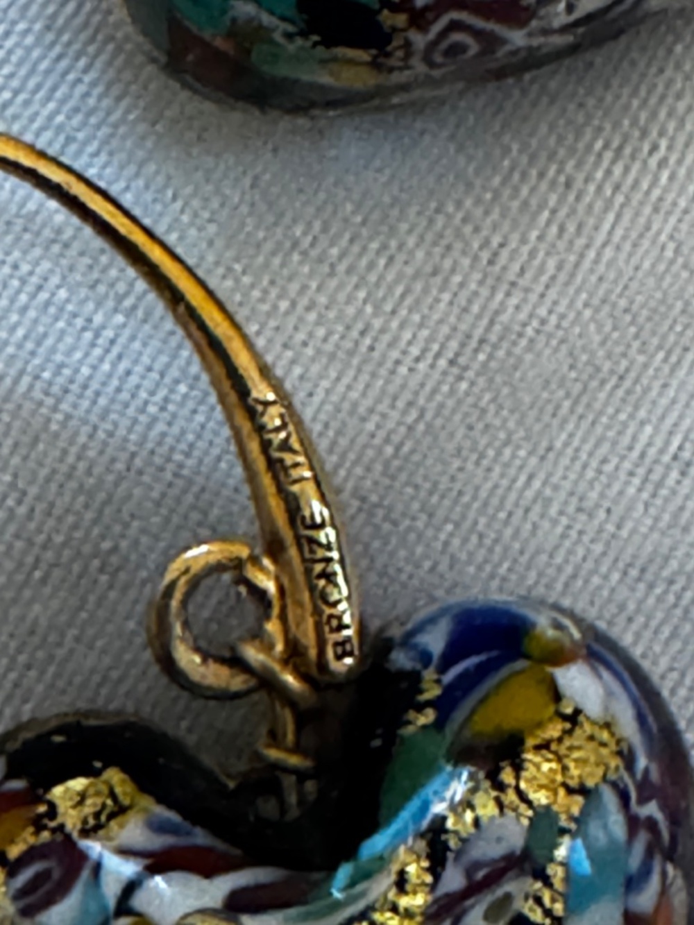 Murano Glass Heart Earings Gold Wires - Picture 8 of 11